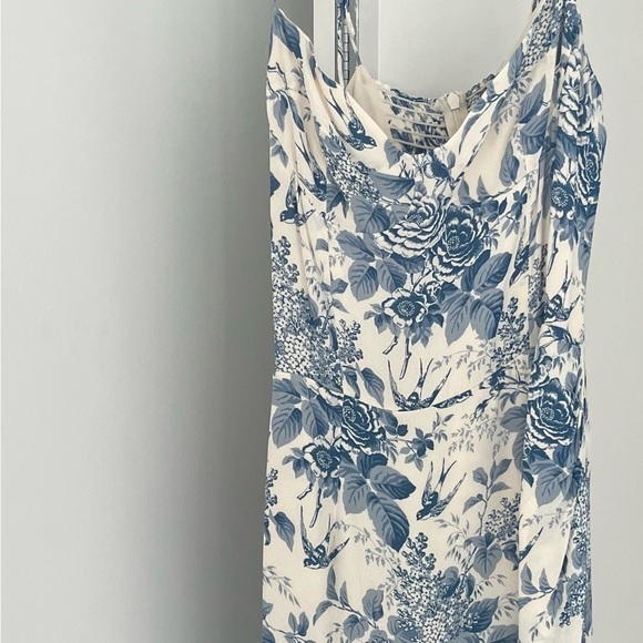 Reformation Juliet Dress in Pompadour - Picture 4 of 4